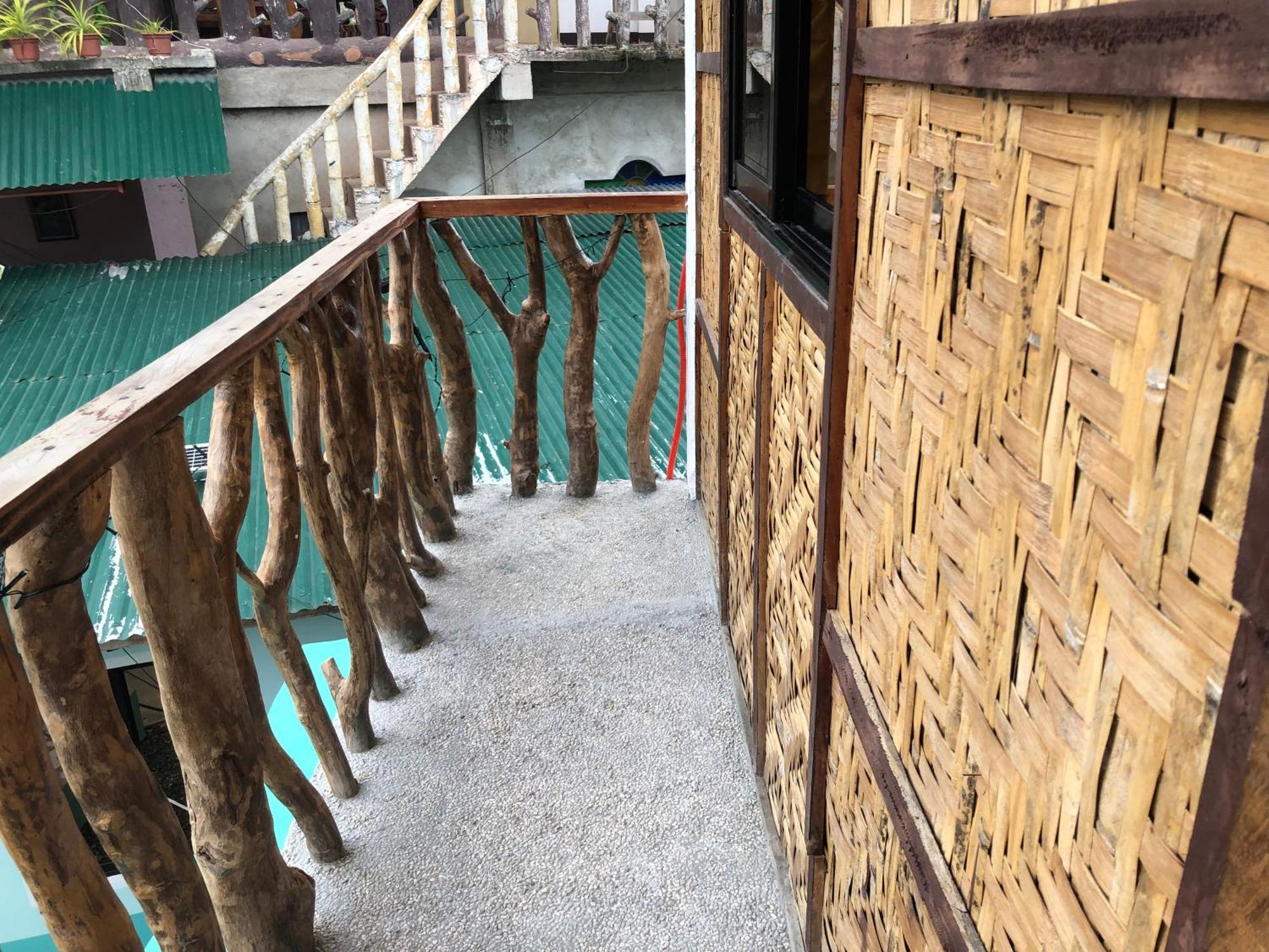 Fely'S Homestay Batuan 외부 사진